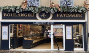 Nouvelle facade de la Boulangerie Pâtisserie Auroy Villatte par Jade & Lou, tendances déco