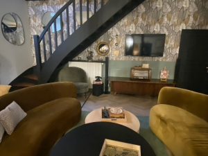 Salon après l'intervention de Jade & Lou