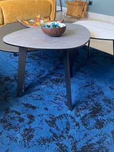 Tapie choisi par Jade & Lou pour la décoration du salon