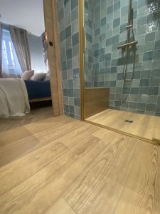 Jade & Lou - Suite parentale chambre, salle de bains et buanderie - détails de la salle de bains